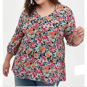 TORRID BLACK FLORAL CRINKLE GAUZE HI-LOW TUNIC